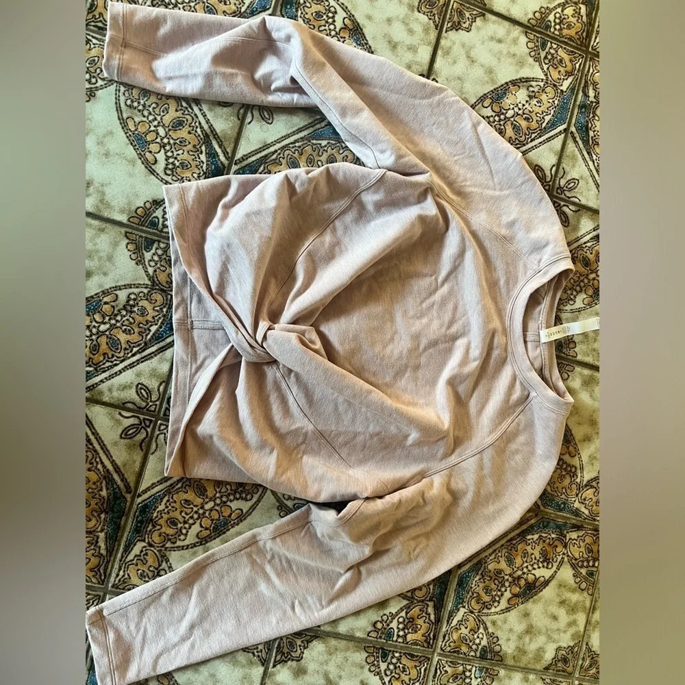 Lululemon gather pale pink pullover sweatshirt comfy soft Long Sleeve 4 twist